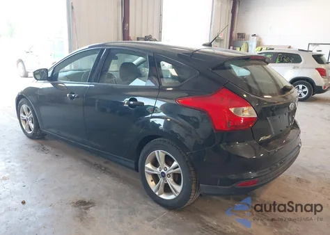 2014 Ford Focus Se z USA, uszkodzony, nr VIN 1FADP3K26EL187172